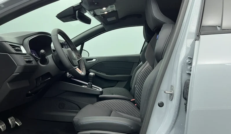 
								Renault Clio Esprit Alpine TCe 90 ch full									