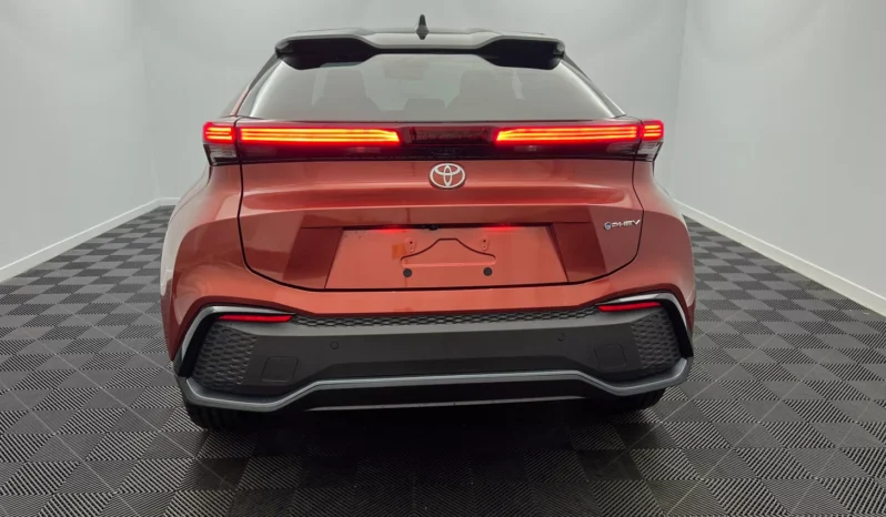 
								Toyota C-HR Collection Hybride Rechargeable 225 ch full									