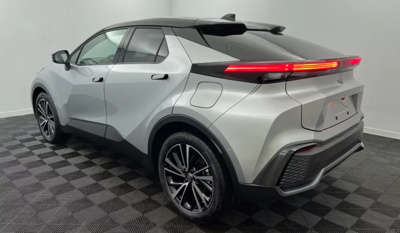 
								Toyota C-HR Collection Première Hybride Rechargeable 225 ch full									