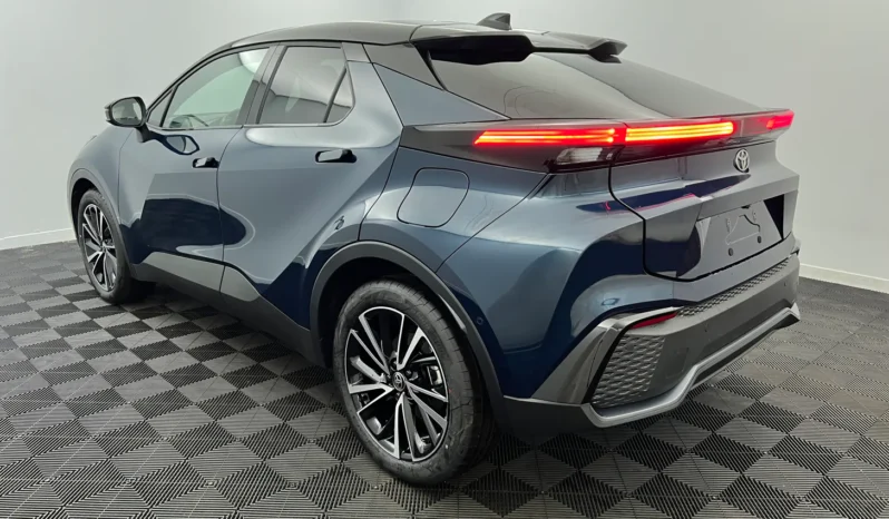 
								Toyota C-HR Collection Première Hybride Rechargeable full									