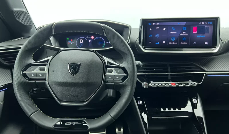 
								PEUGEOT 208 GT Hybrid 110 e-DCS6 full									