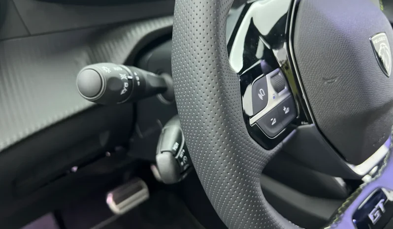 
								PEUGEOT 208 GT Hybrid 110 e-DCS6 full									