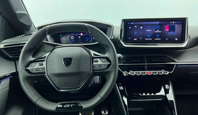
								PEUGEOT 208 GT Hybrid 110 e-DCS6 full									