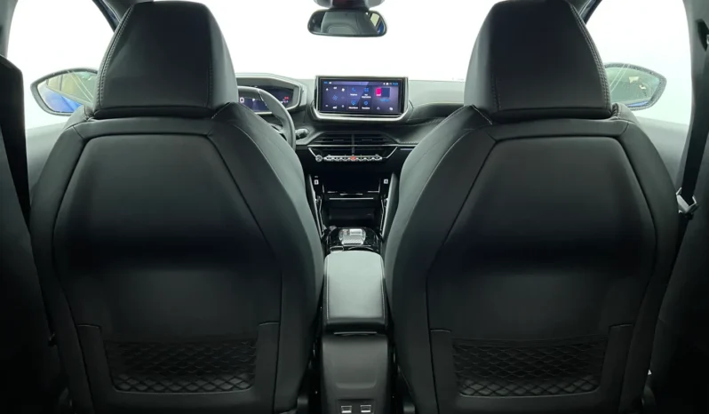 
								PEUGEOT 208 GT Hybrid 110 e-DCS6 full									