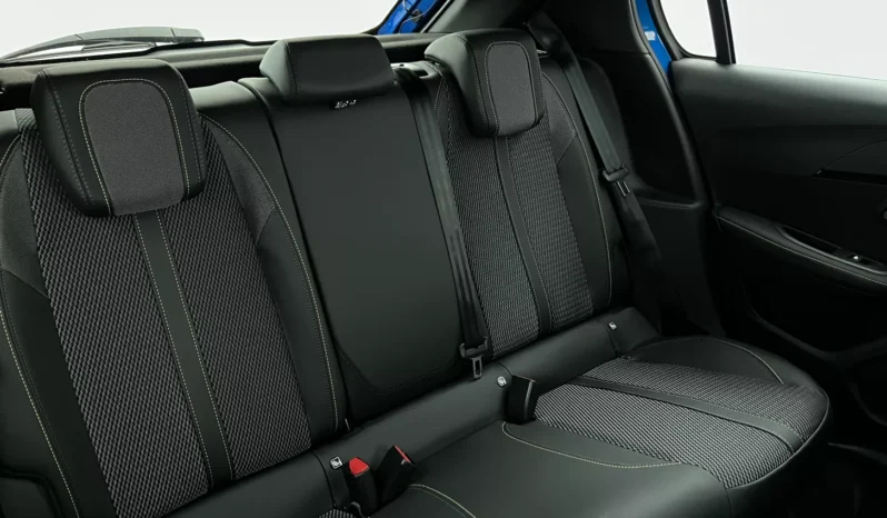 
								PEUGEOT 208 GT Hybrid 110 e-DCS6 full									