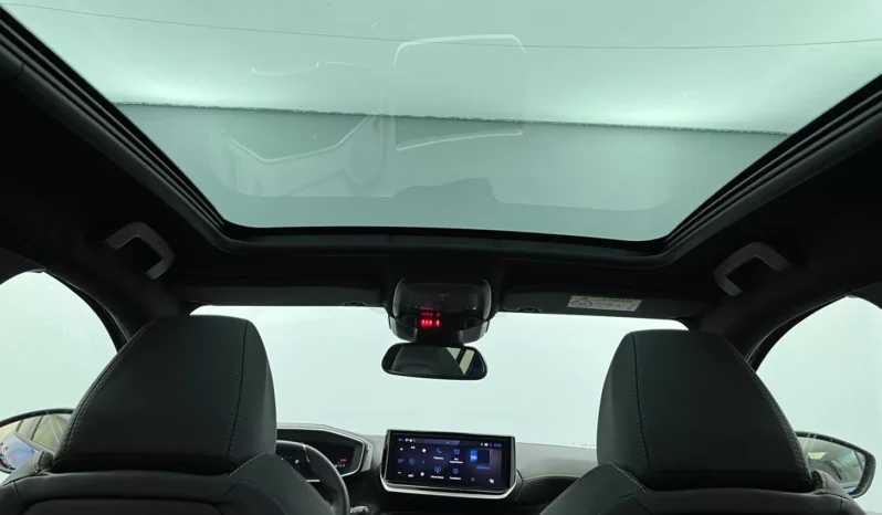 
								PEUGEOT 208 GT Hybrid 110 e-DCS6 full									