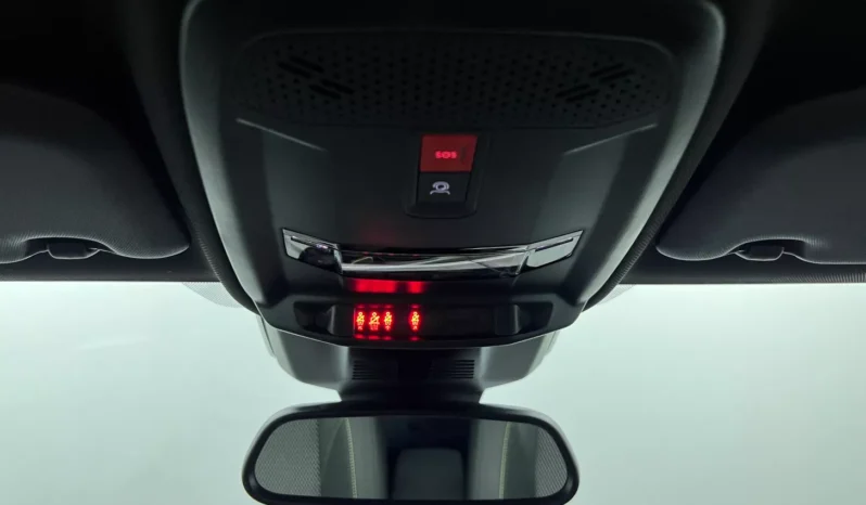 
								PEUGEOT 208 GT Hybrid 110 e-DCS6 full									