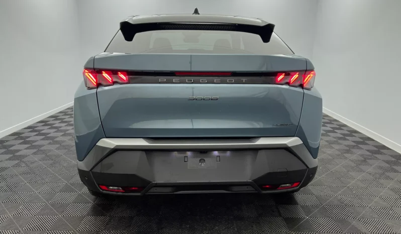 
								PEUGEOT 3008 GT Hybrid 145 e-DCS6 full									