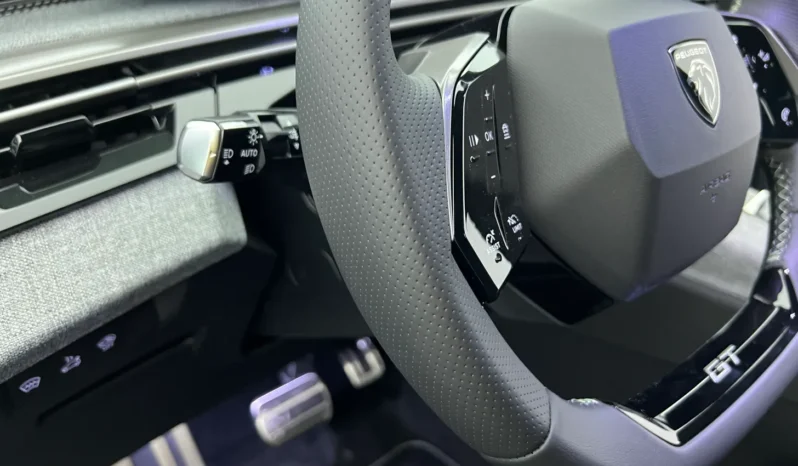
								PEUGEOT 3008 GT Hybrid 145 e-DCS6 full									