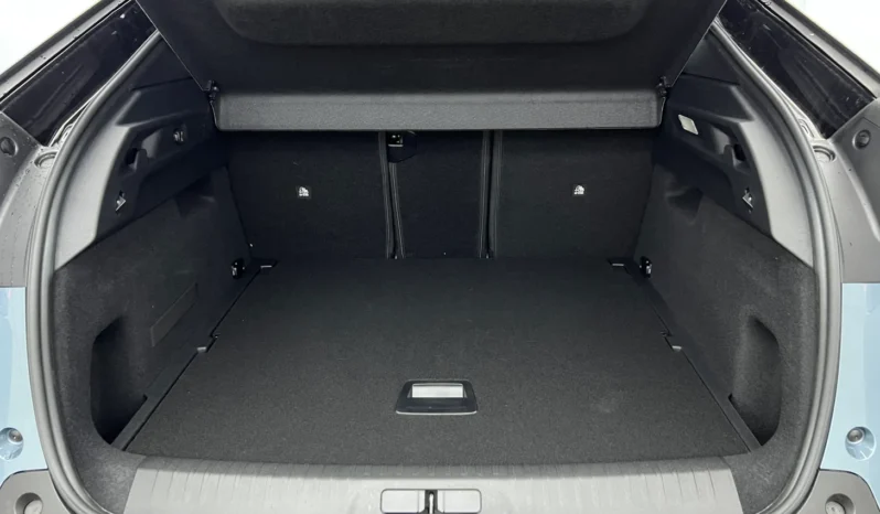 
								PEUGEOT 3008 GT Hybrid 145 e-DCS6 full									