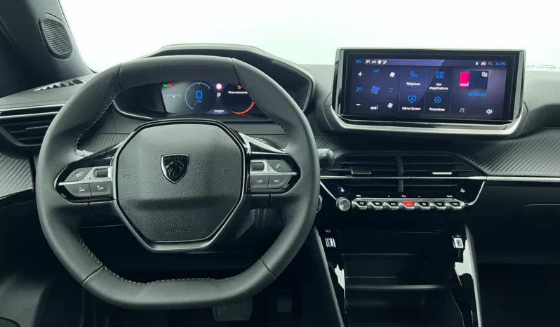 
								PEUGEOT 2008 Allure Hybrid 145 e-DCS6 full									