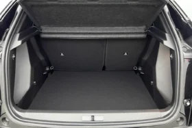 PEUGEOT 2008 Allure Hybrid 145 e-DCS6