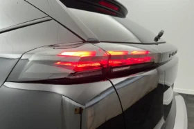 PEUGEOT 2008 Allure Hybrid 145 e-DCS6