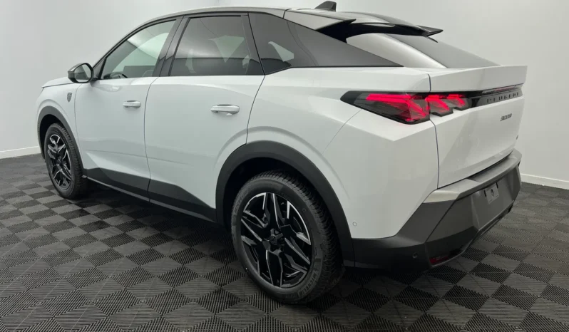 
								PEUGEOT 3008 GT Hybrid 145 e-DCS6 full									