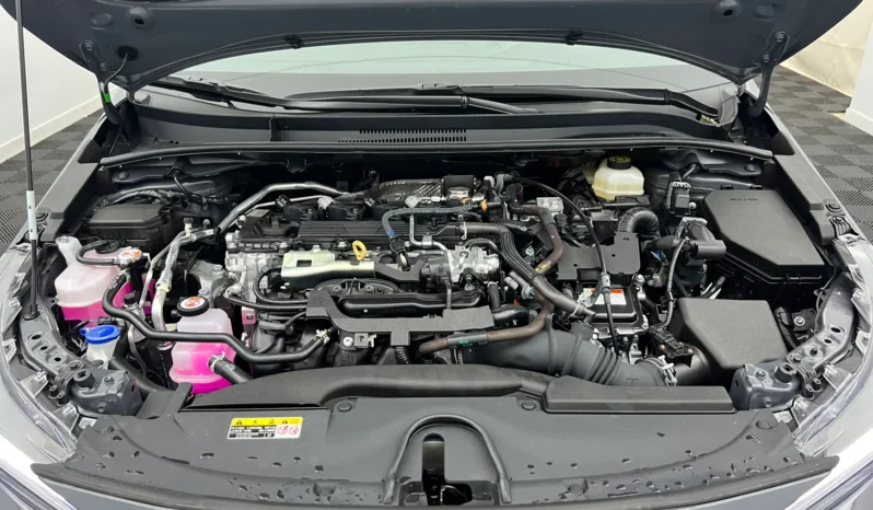 
								Toyota Corolla Touring Sports Design Hybrid 178 ch full									