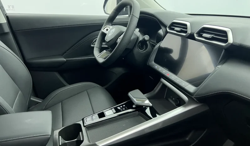 
								MG ZS Hybrid+ Luxury 197 ch full									