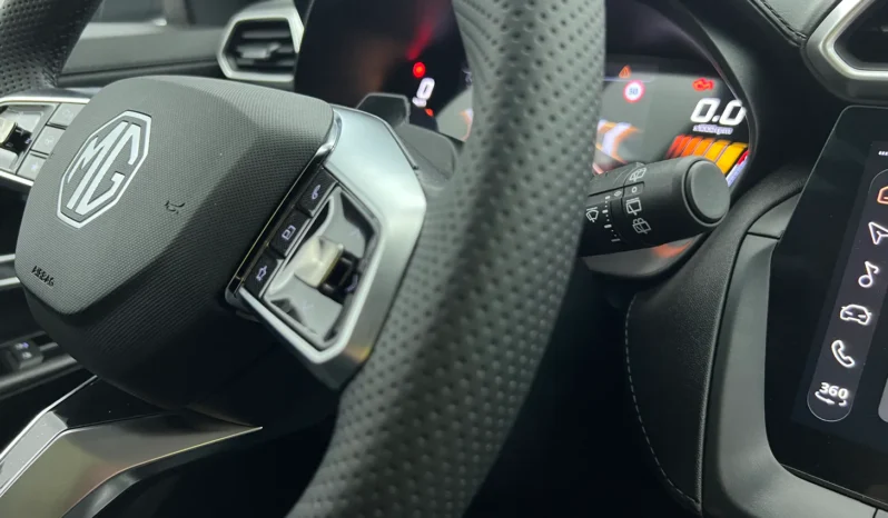 
								MG ZS Hybrid+ Luxury 197 ch full									