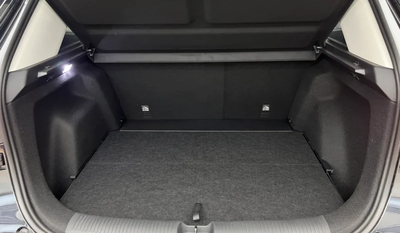
								MG ZS Hybrid+ Luxury 197 ch full									