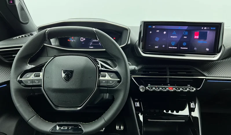 
								PEUGEOT 2008 GT Hybrid 145 e-DCS6 full									