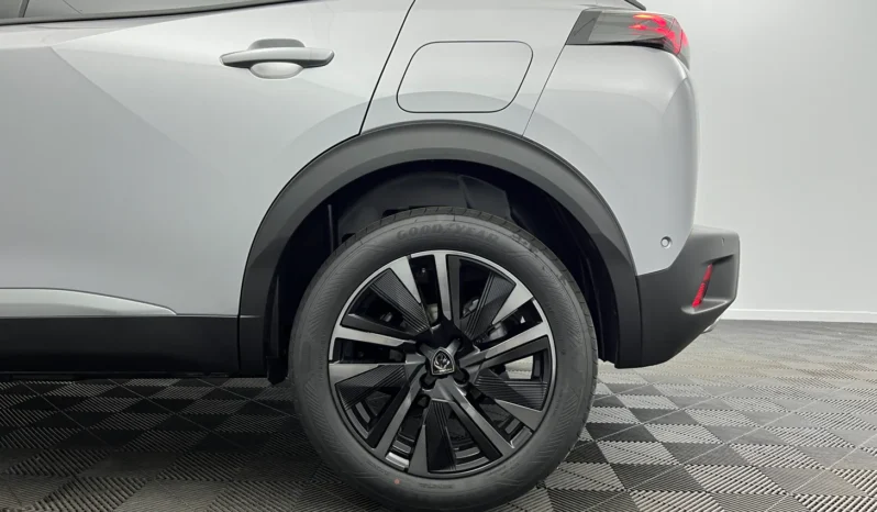 
								PEUGEOT 2008 GT Hybrid 145 e-DCS6 full									