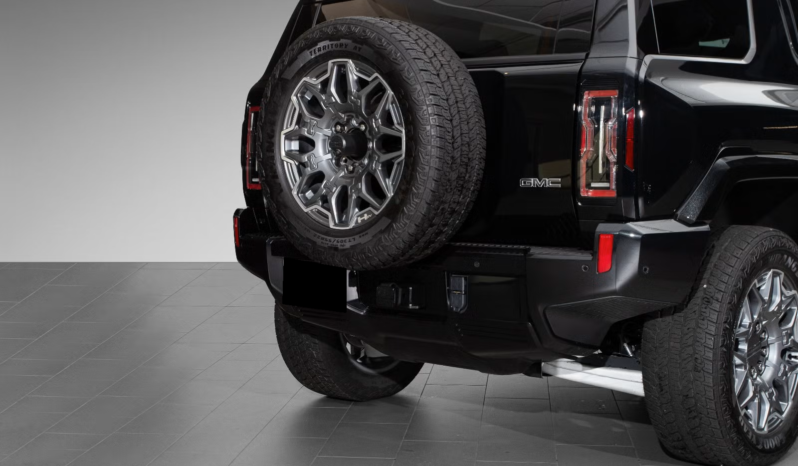 
								GMC Hummer EV 3X SUV full									