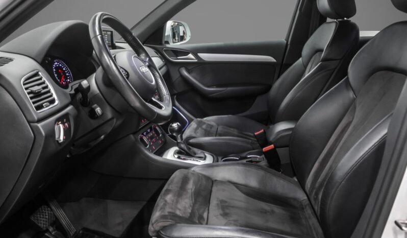 
								Audi Q3 2.0 TDI 150 ch quattro S line S tronic full									