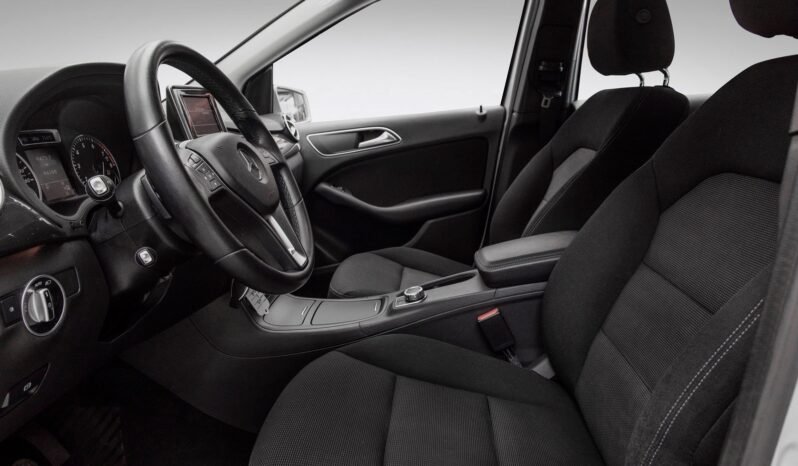 
								Mercedes-Benz B 180 122 ch – S-Tourer full									