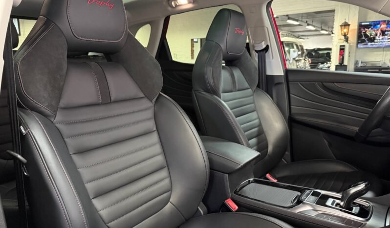 
								MG EHS Trophy Luxury Plug-in Hybrid full									