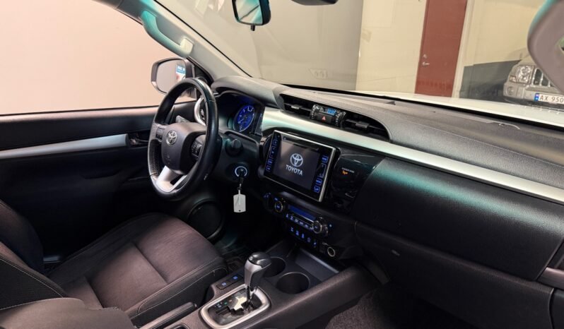 
								Toyota HiLux 2.4 D-4D 150 ch full									
