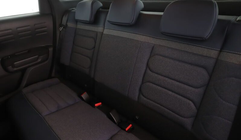 
								Citroën C3 Aircross 1.2 PureTech Shine BV6 full									