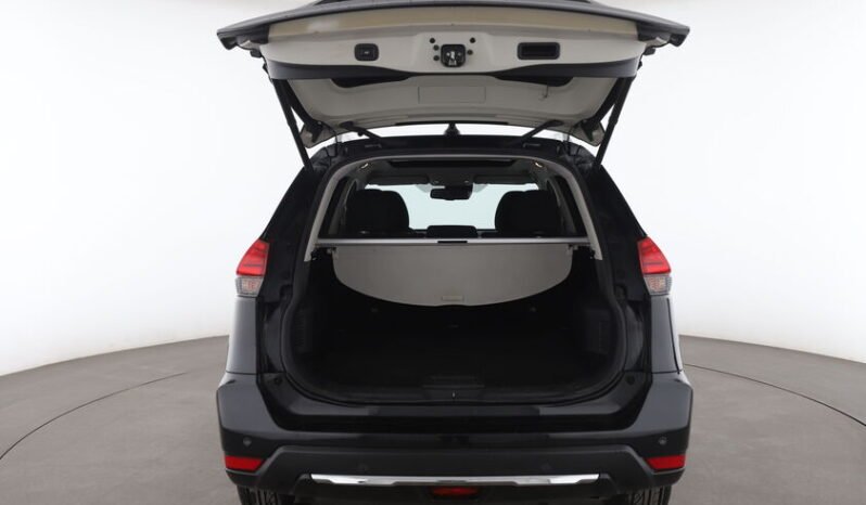 
								Nissan X-Trail 1.7 dCi 150 N-Connecta Xtronic full									