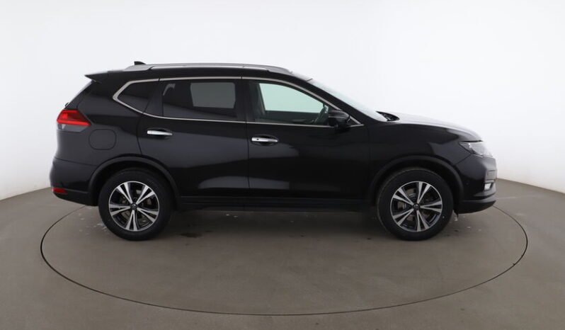
								Nissan X-Trail 1.7 dCi 150 N-Connecta Xtronic full									
