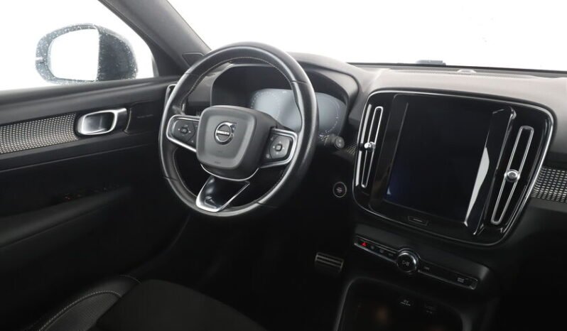 
								Volvo XC40 1.5 T5 Recharge Plug-in Hybrid R-Design DCT7 full									