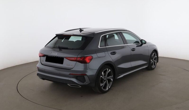 
								Audi A3 Sportback 35 TDI S line S tronic 7 full									