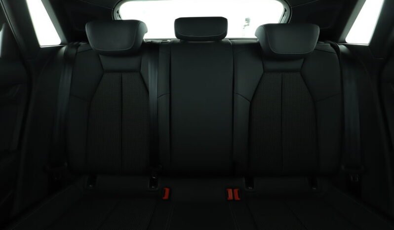
								Audi A3 Sportback 35 TDI S line S tronic 7 full									