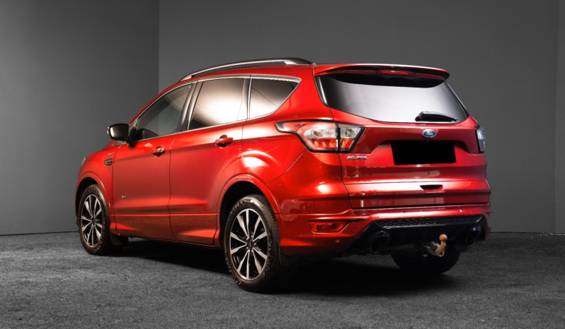 
								Ford Kuga 2.0 TDCi 180 ch 4WD ST-Line full									