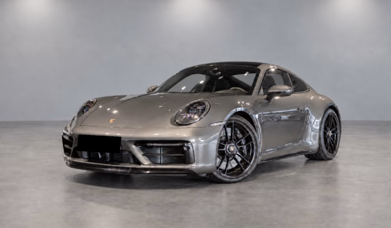 
								Porsche 911 Carrera 4 GTS PDK full									