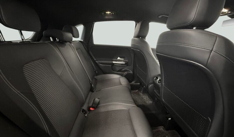 
								Mercedes-Benz B 250 e Plug-in Hybrid full									