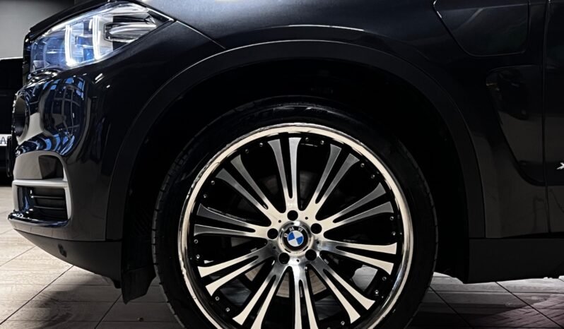 
								BMW X5 xDrive40e iPerformance full									