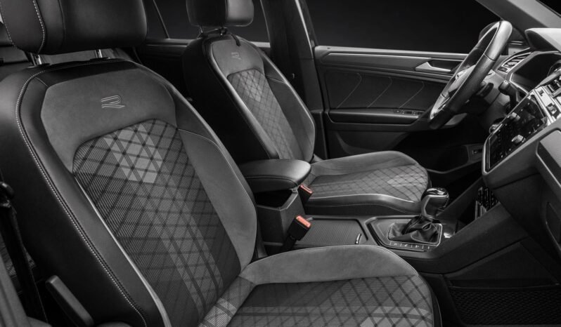 
								Volkswagen Tiguan eHybrid 245 ch R-Line full									