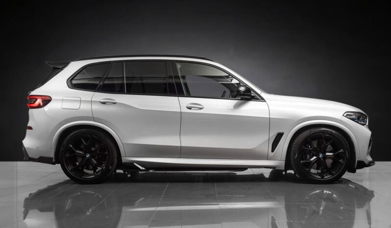 
								BMW X5 M-Sport Individual full									