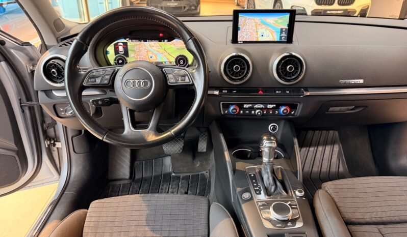 
								Audi A3 e-tron Facelift full									