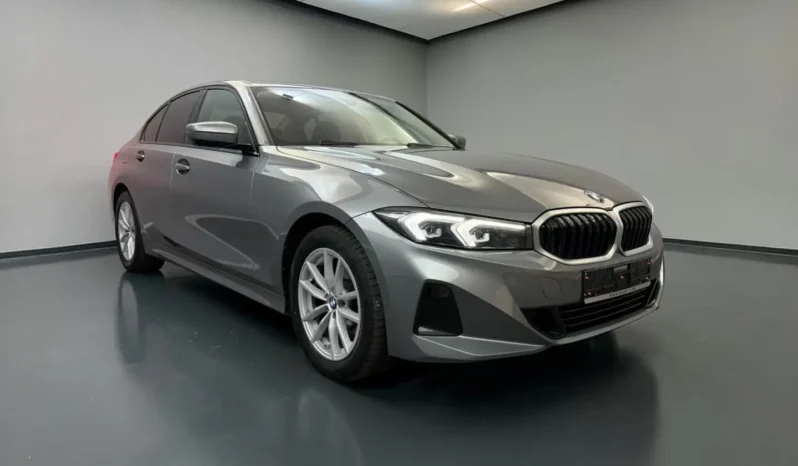 
								BMW 320d Limousine xDrive Shadow-Line full									