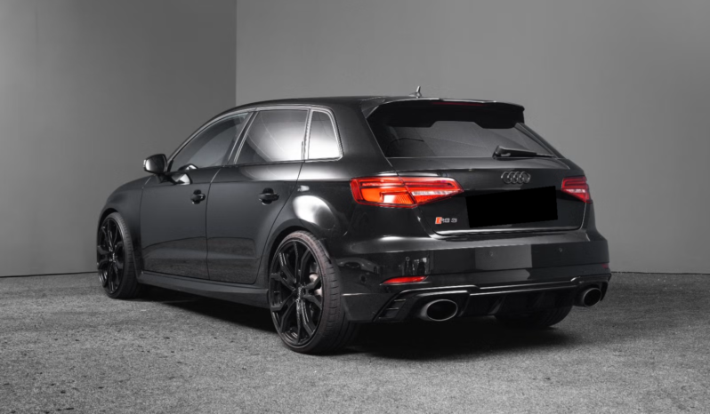 
								Audi RS3 2.5 TFSI quattro 400 ch full									