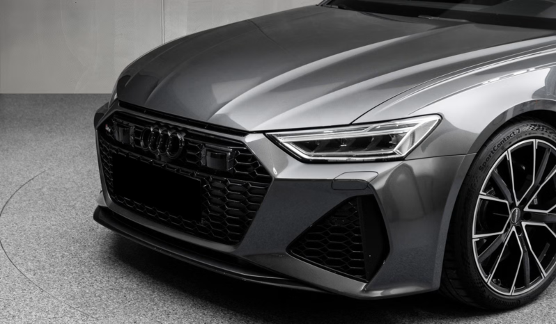 
								Audi RS6 Avant 4.0 TFSI quattro full									