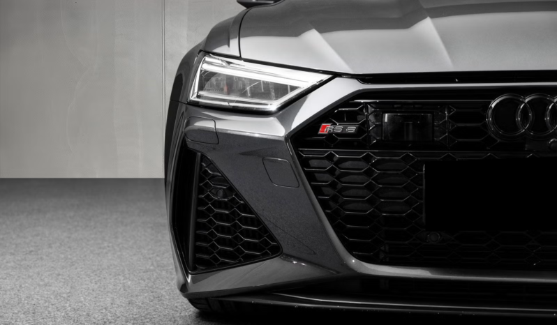 
								Audi RS6 Avant 4.0 TFSI quattro full									