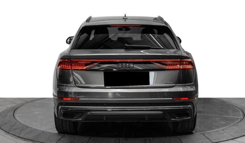 
								Audi Q8 60 TFSI e quattro S line full									