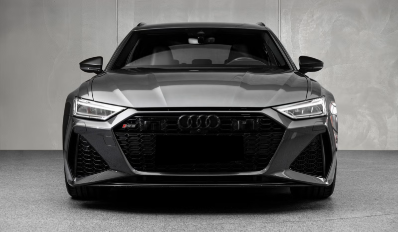 
								Audi RS6 Avant 4.0 TFSI quattro full									