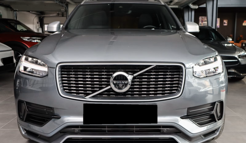 
								Volvo XC90 T8 R-Design AWD 7 places full									