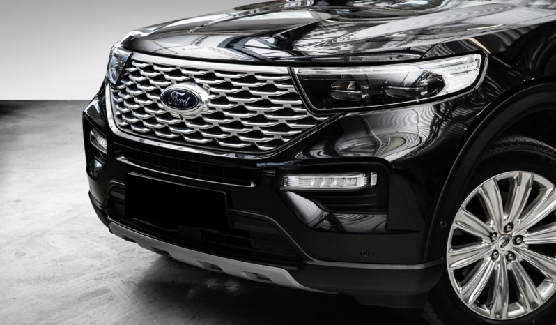 
								Ford Explorer 3.0 V6 PHEV Platinum full									